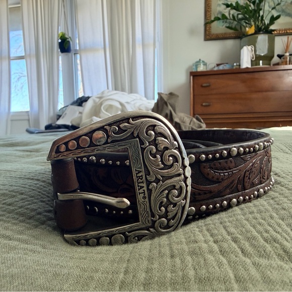 Ariat Accessories - Ariat Brown Leather Belt with Decorative Silver Buckle